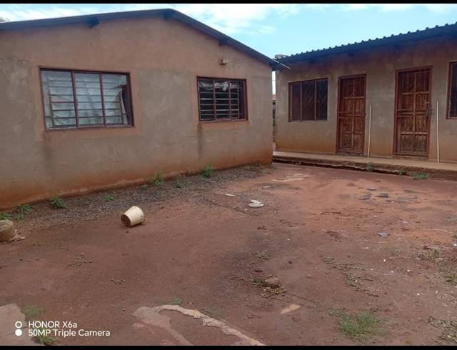 2 BEDROOM HOUSE FOR SALE IN SOSHANGUVE SOUTH